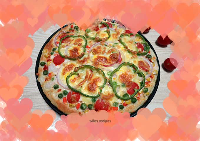 Fresh vegetable assorted pizza