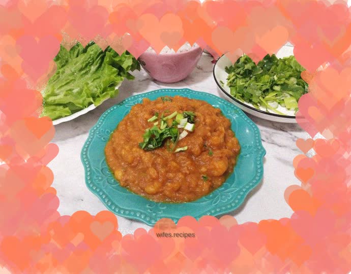 Potato sauce mixed with vegetables and multigrain rice