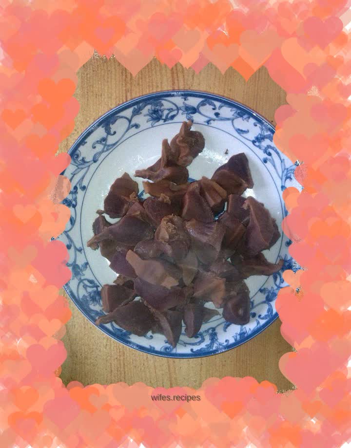 Braised duck gizzards