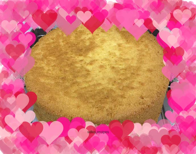 Six-inch round chiffon cake