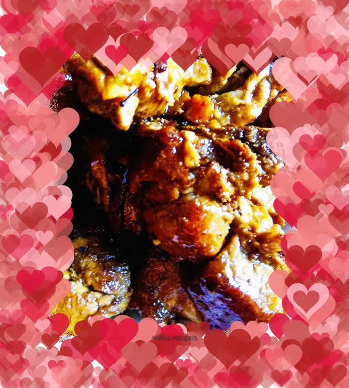 Home-style braised pork ribs