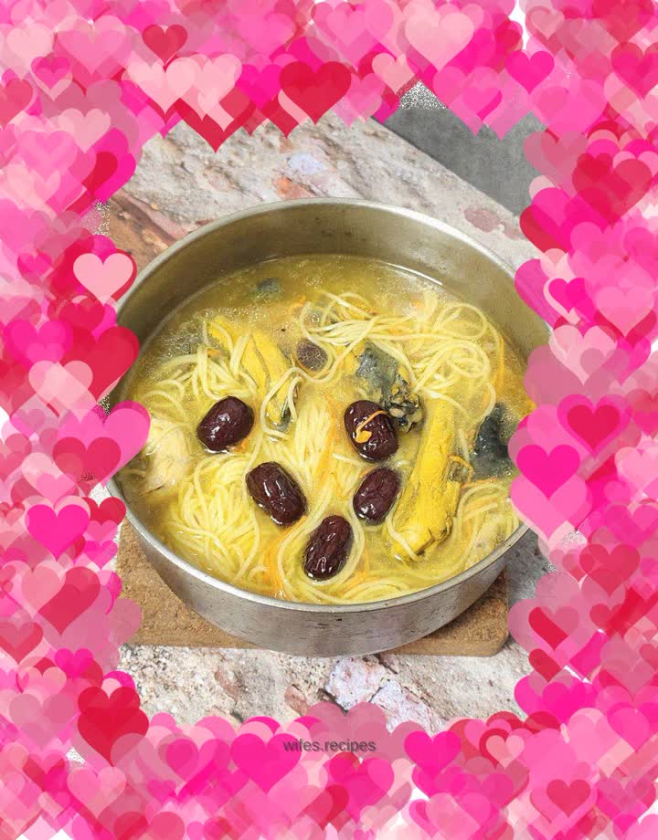 Black Chicken Cordyceps Noodles