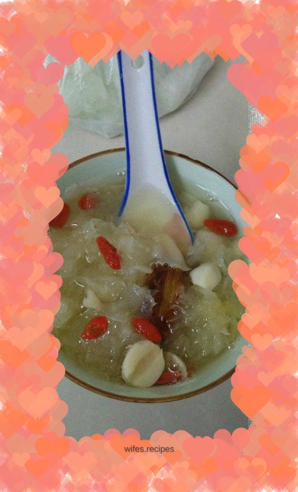 Lily Lotus Seed Tremella Soup