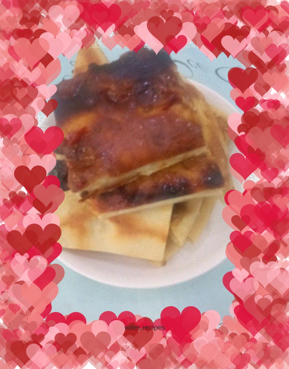 Homemade hot noodle cakes