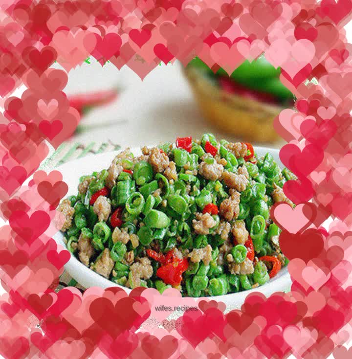 Cowpeas with fresh pepper and minced pork