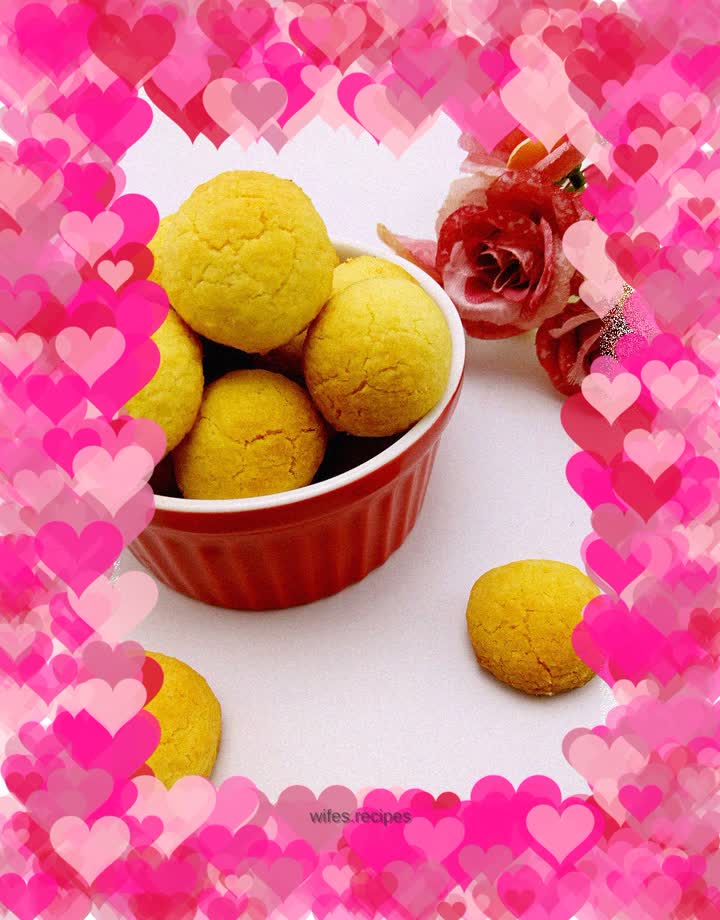 Golden coconut balls