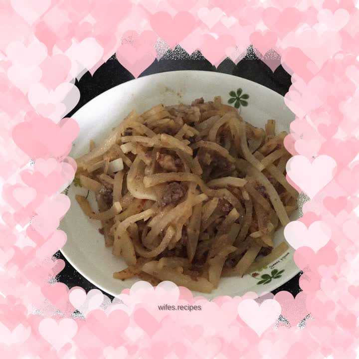 Stir-fried beef with shredded radish