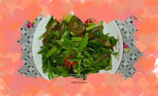 Stir-fried pork skin with celery