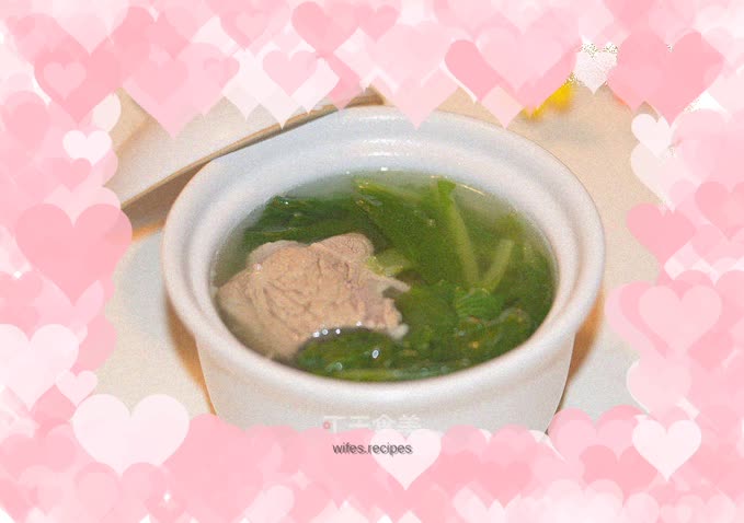 Cabbage and pork ribs soup
