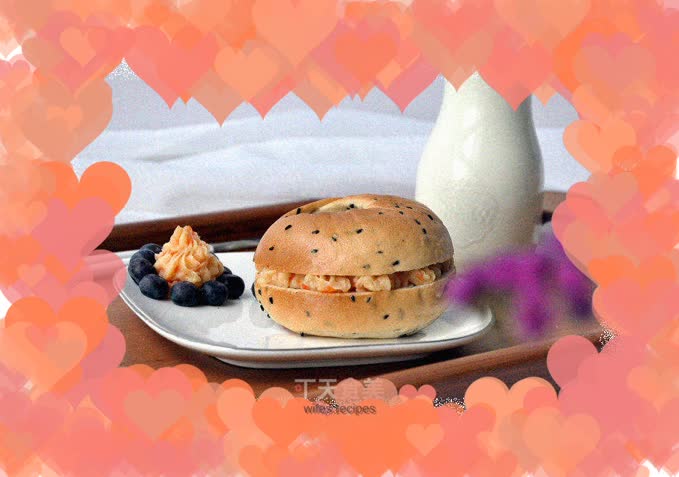 Black Sesame Bagel Sandwich