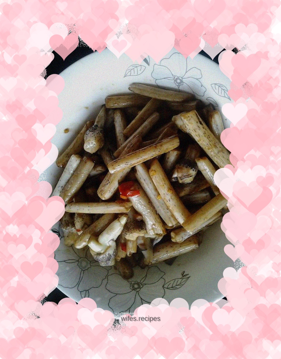 Stir-fried lotus root tips