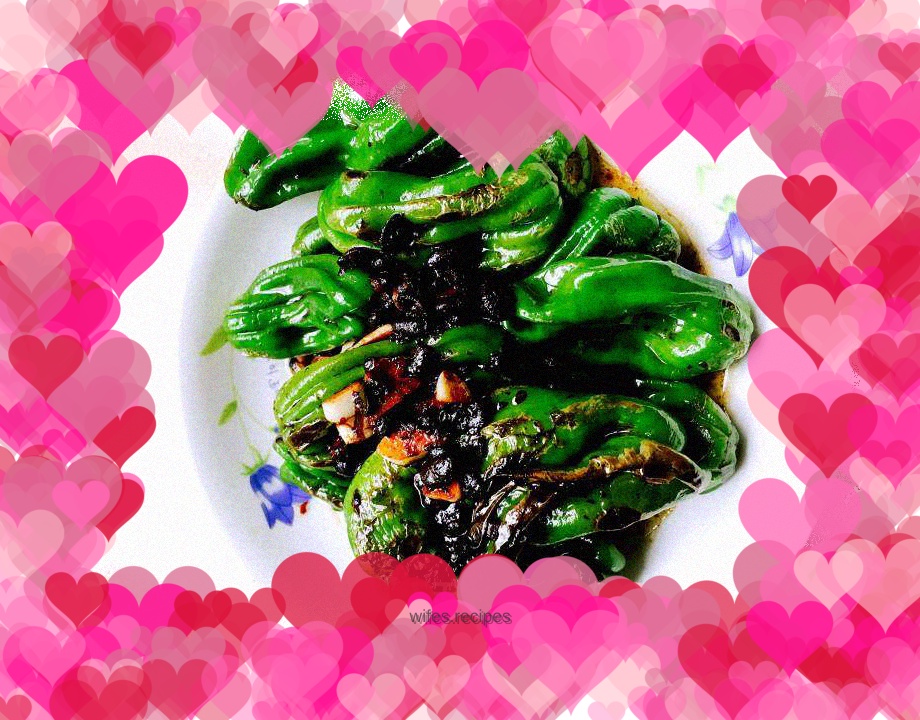 Tiger skin green pepper