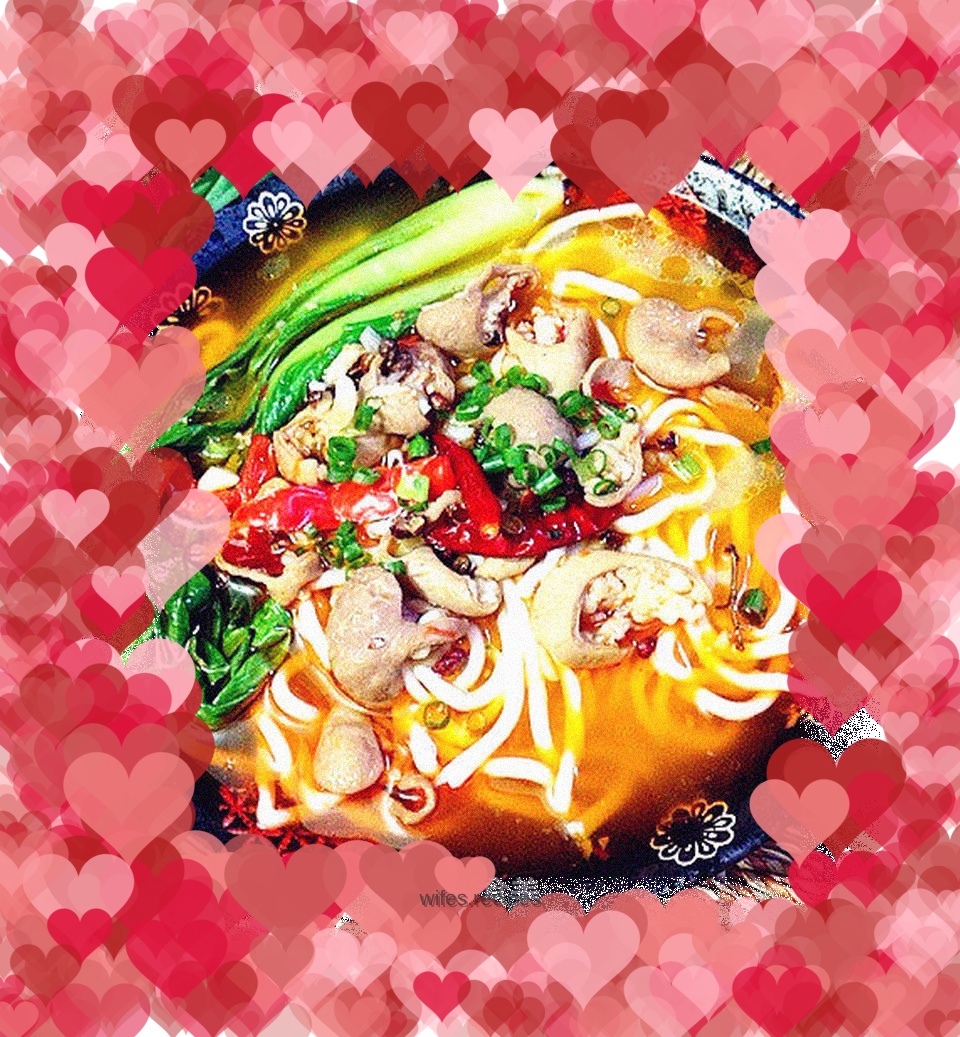 Red oil and fat sausage noodles