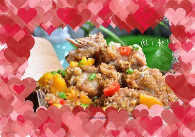 {Steamed Pork Ribs with Pumpkin Rice Vermicelli}