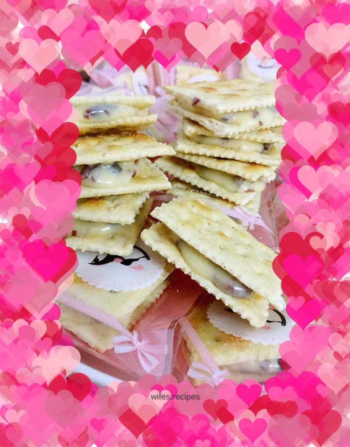 Cranberry Beef and Soda Cake