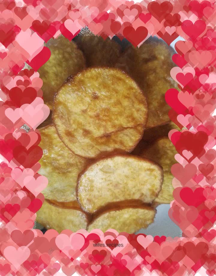 Fried sweet potato slices