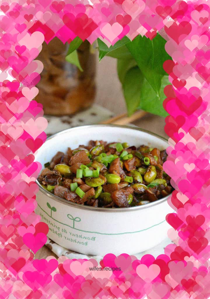 Stir-fried dried radish with edamame, meat and rice