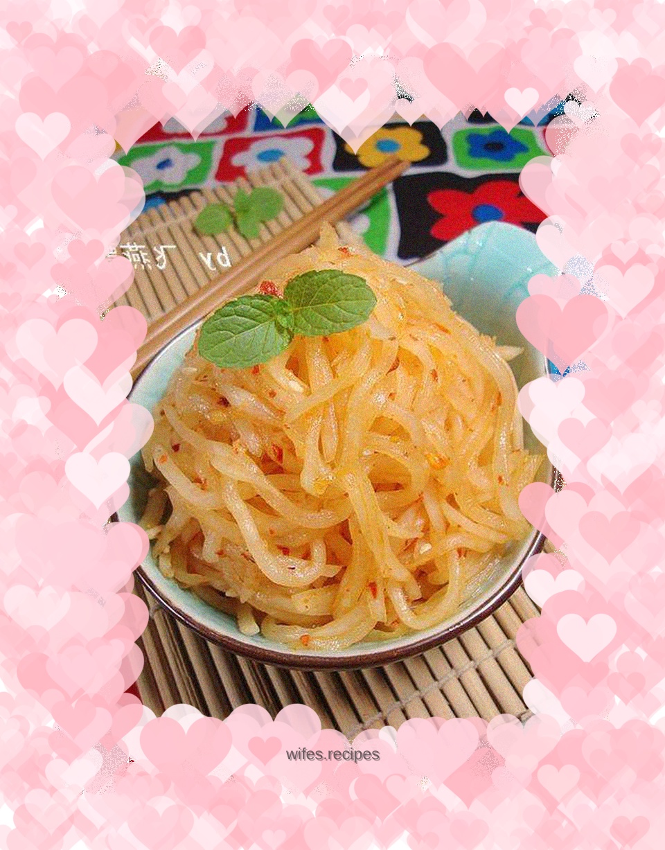 Hot and sour appetizer------[Spicy and sour shredded radish]
