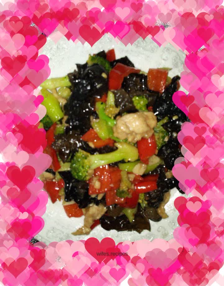 Stir-fried pork with assorted broccoli