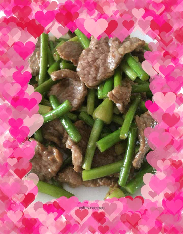 Stir-fried beef with garlic