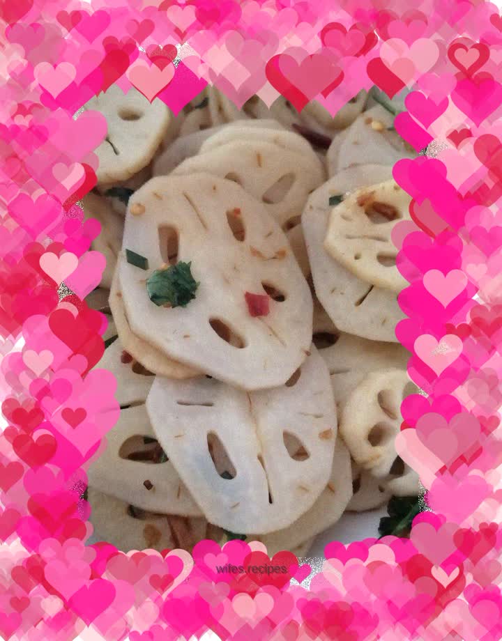 Mixed lotus root slices