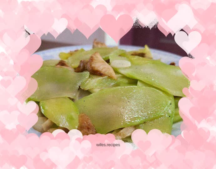 Stir-fried Hericium Mushrooms and Lettuce Slices