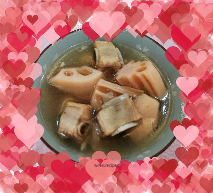 Pork Ribs and Lotus Root Clear Soup