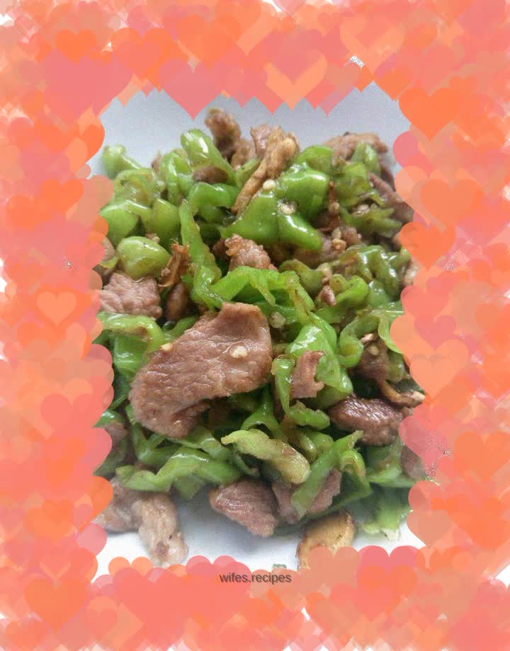 Fried pork with green pepper
