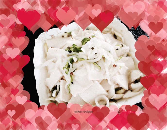 Thousand-layer tofu with pepper and sesame seeds--a delicious summer side dish