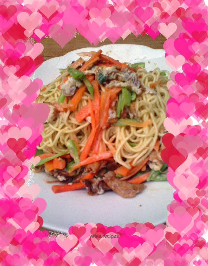 Noodles with Salad Sauce