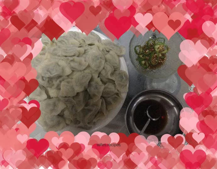 Chinese cabbage and pork dumplings