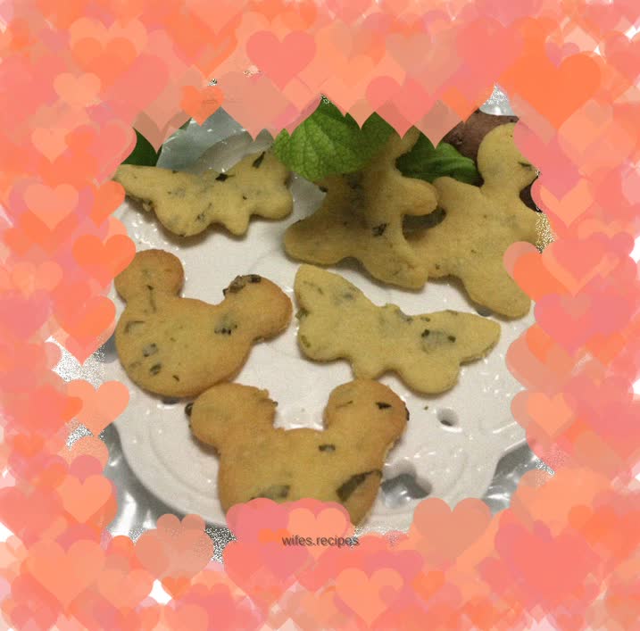 Chopped chive leaves