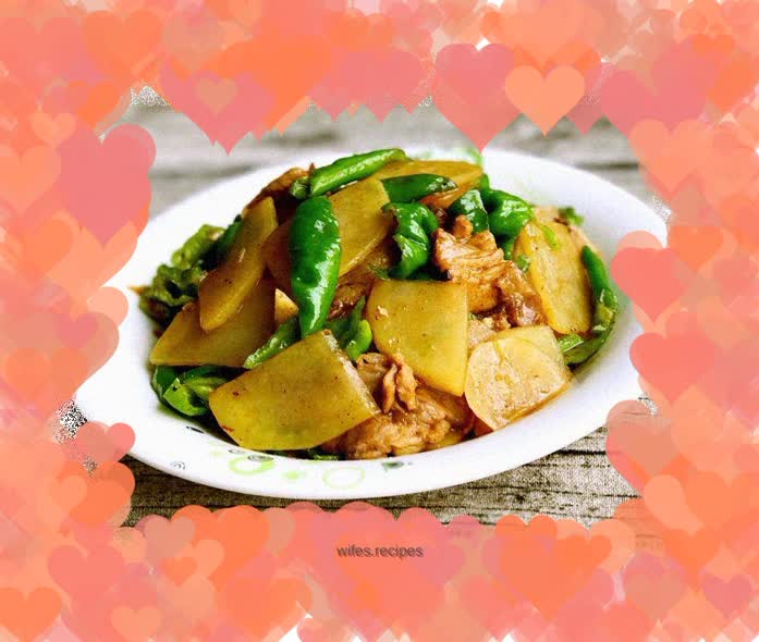 Green pepper and potato slices