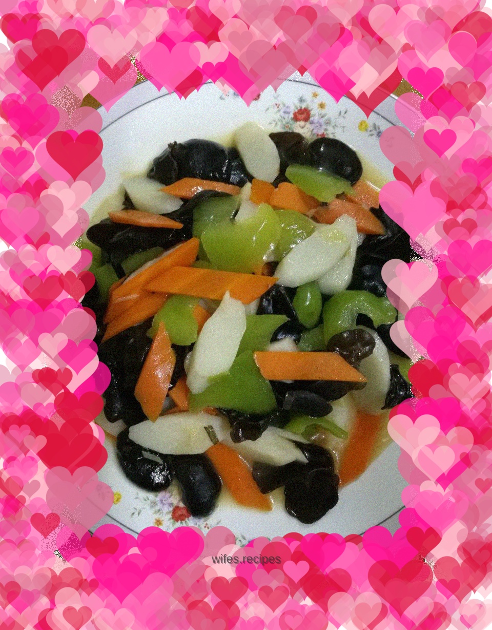 Stir-fried yam with fungus