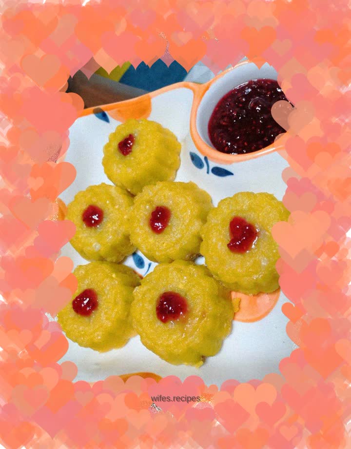 Corn and date paste snacks