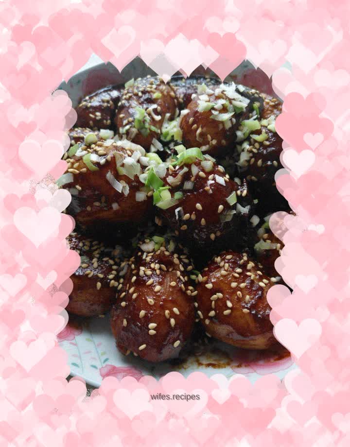 Braised Potato Balls with Sauce