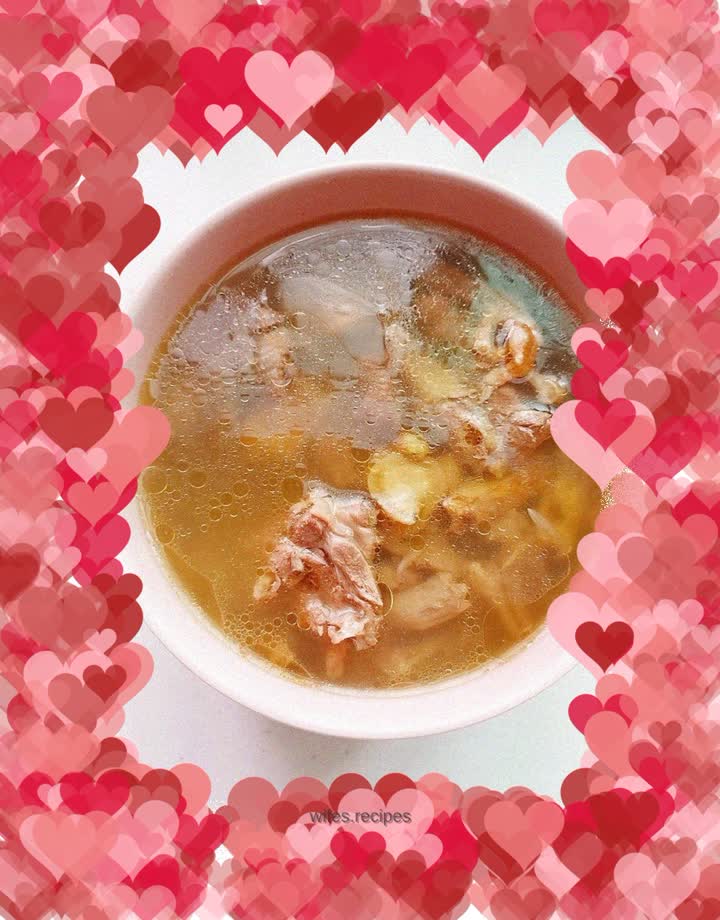 American Ginseng and Pigeon Soup