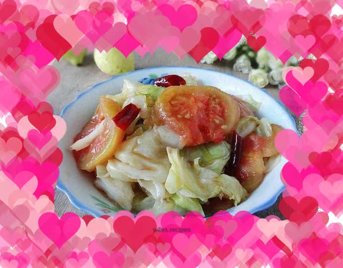 Stir-fried shredded cabbage with tomatoes
