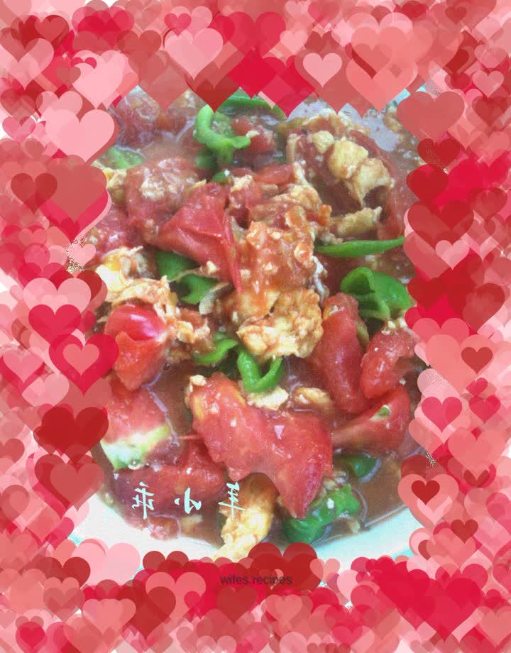 Homemade scrambled eggs with tomatoes