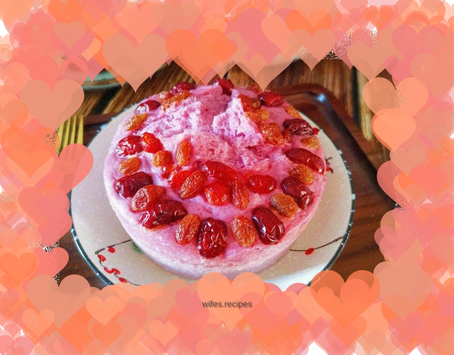 Flowering purple sweet potato cake