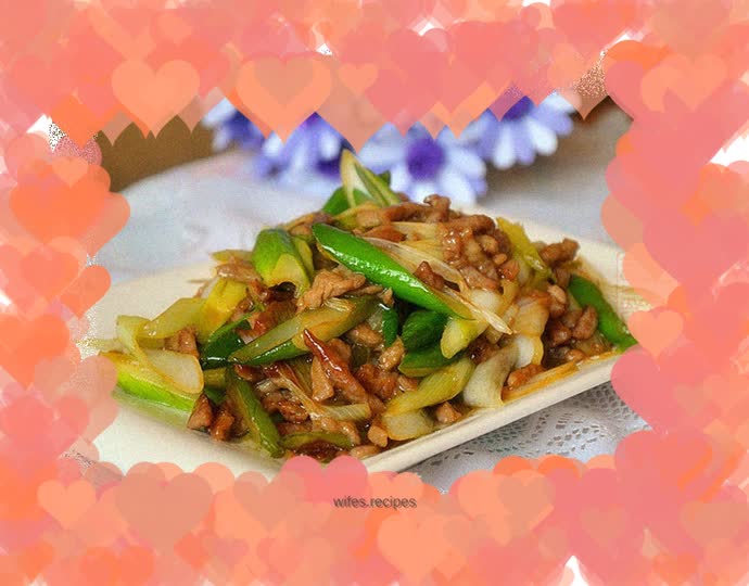 Stir-fried mutton with green onions
