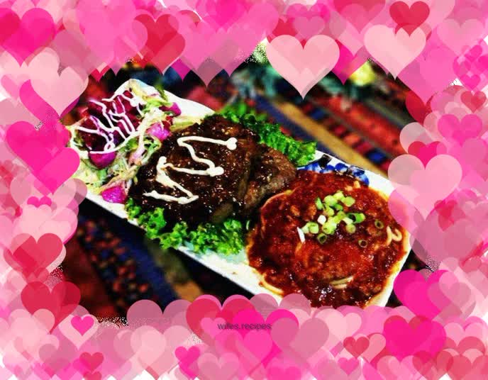 Pan-fried steak with black pepper sauce