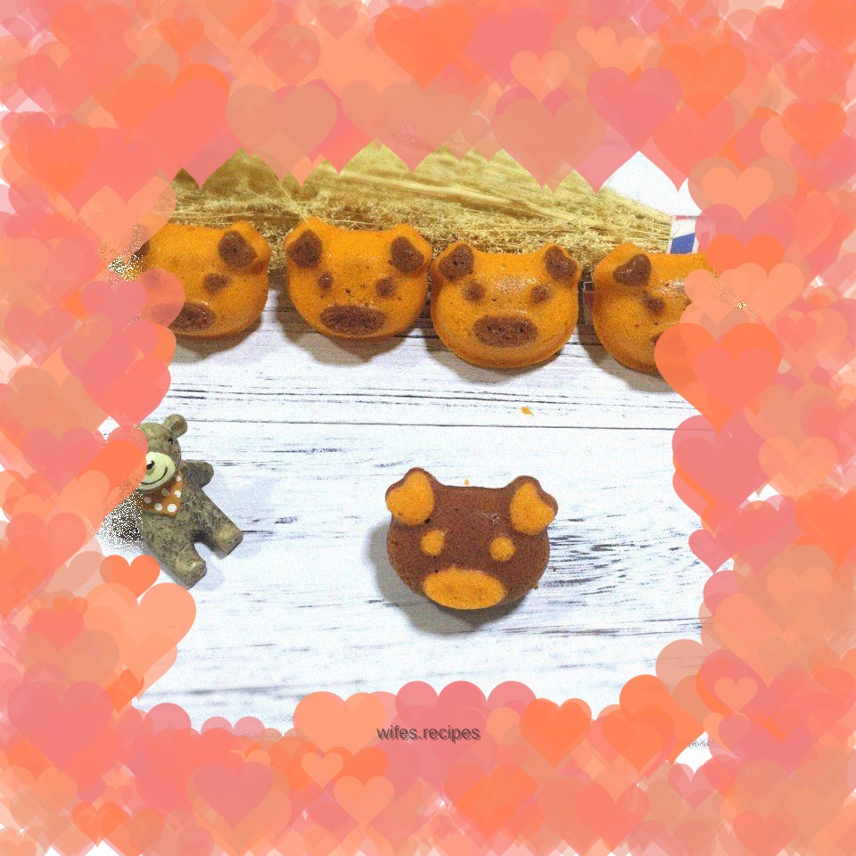 Lotus Paste Cheese Cartoon Cake