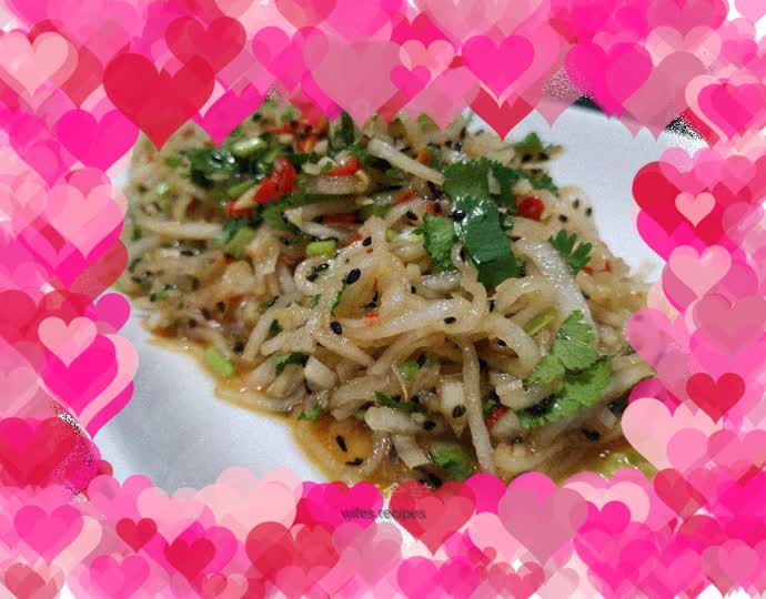 Cold shredded radish