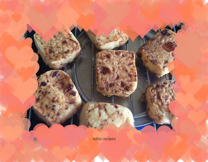 Burnt Cheddar Cheese Biscuits