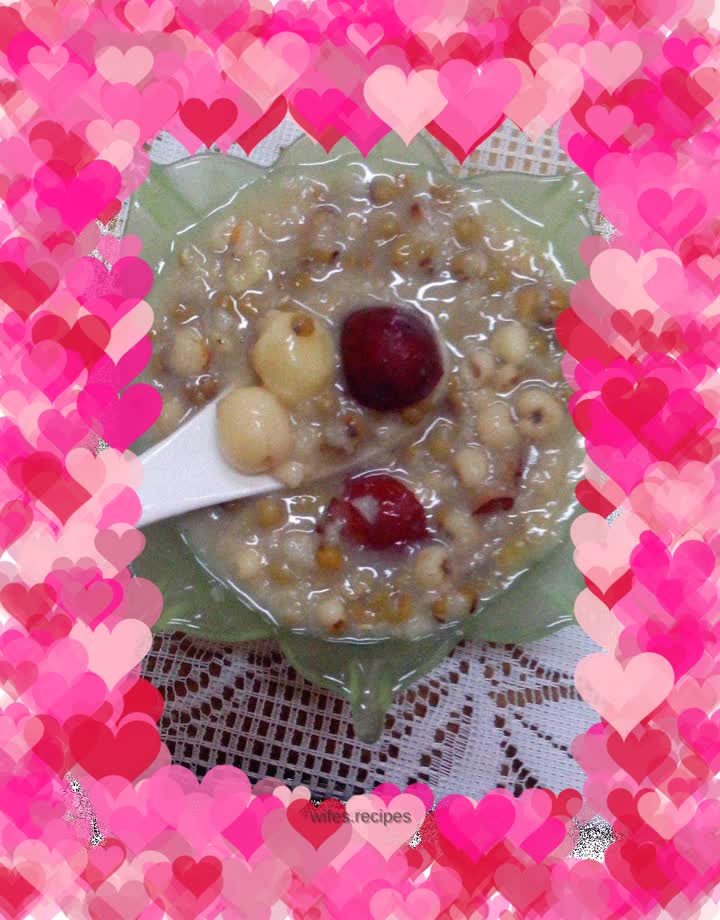 Health porridge mung bean barley lotus seed porridge