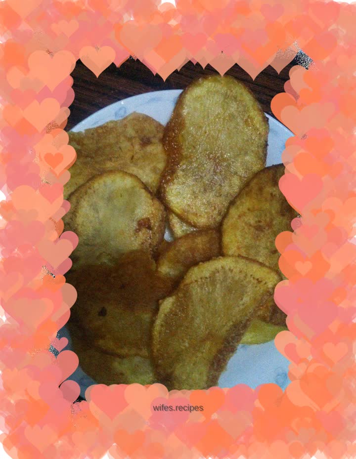 Fried potato chips
