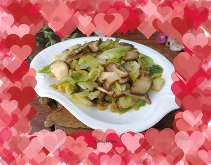 Stir-fried cabbage with mushrooms