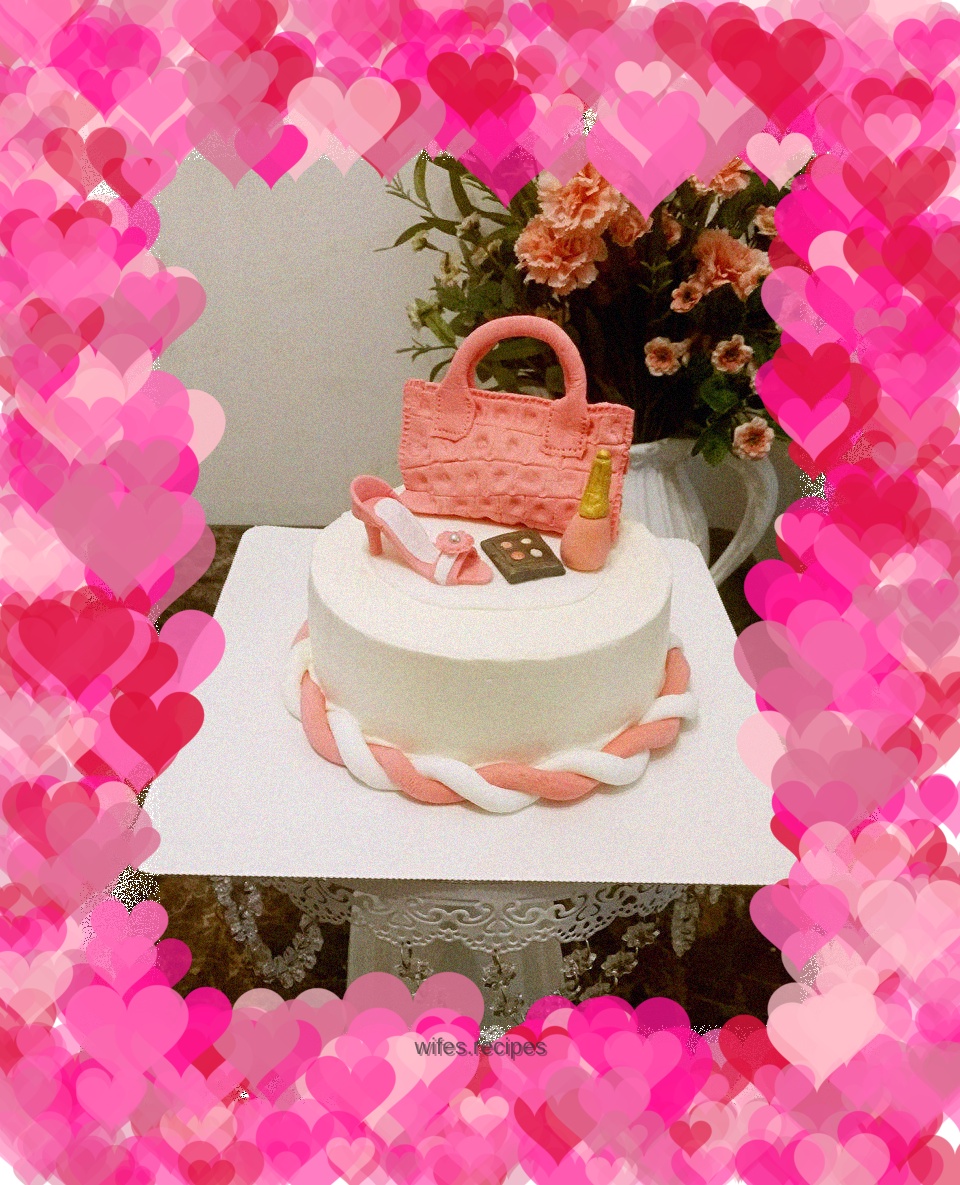 Ladies' Half Fondant Cake