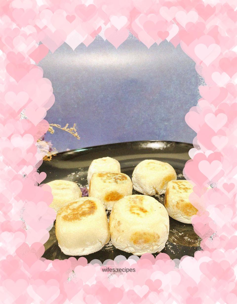 Pan-fried bean paste glutinous rice balls